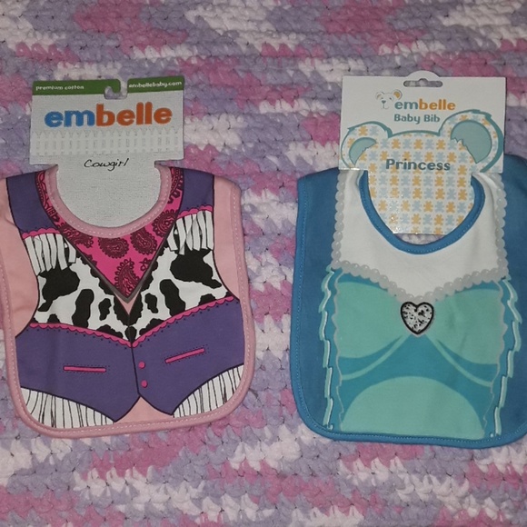 Baby Bibs - Picture 1 of 1